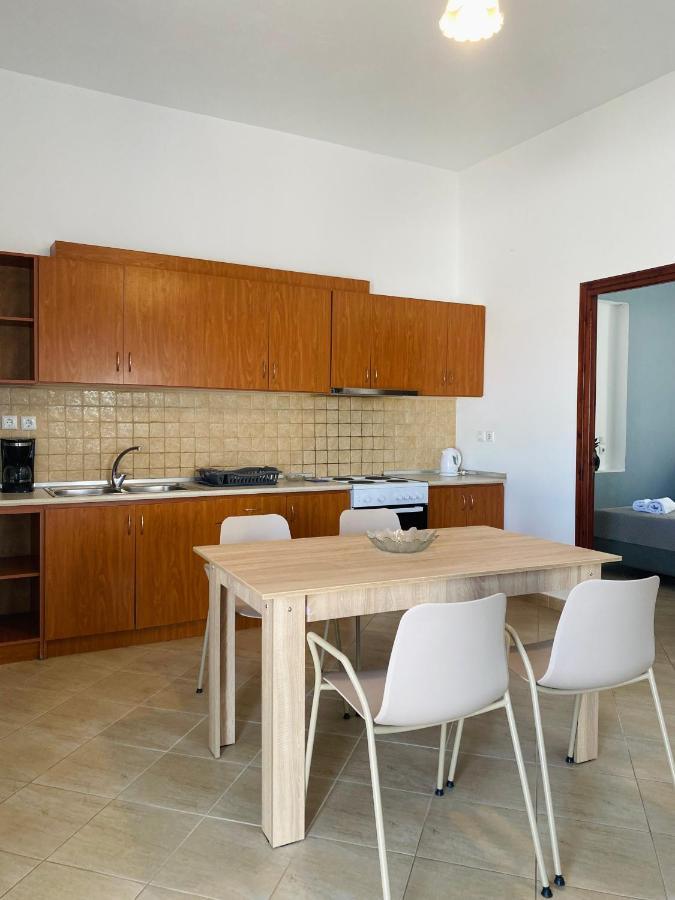 Comfort Apartments Лименария Екстериор снимка